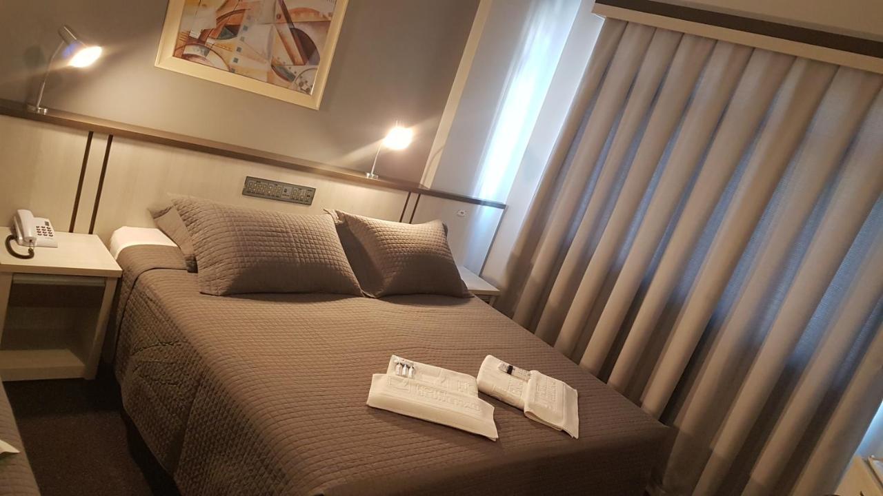 Hotel Blumenau - Balneário Camboriú エクステリア 写真