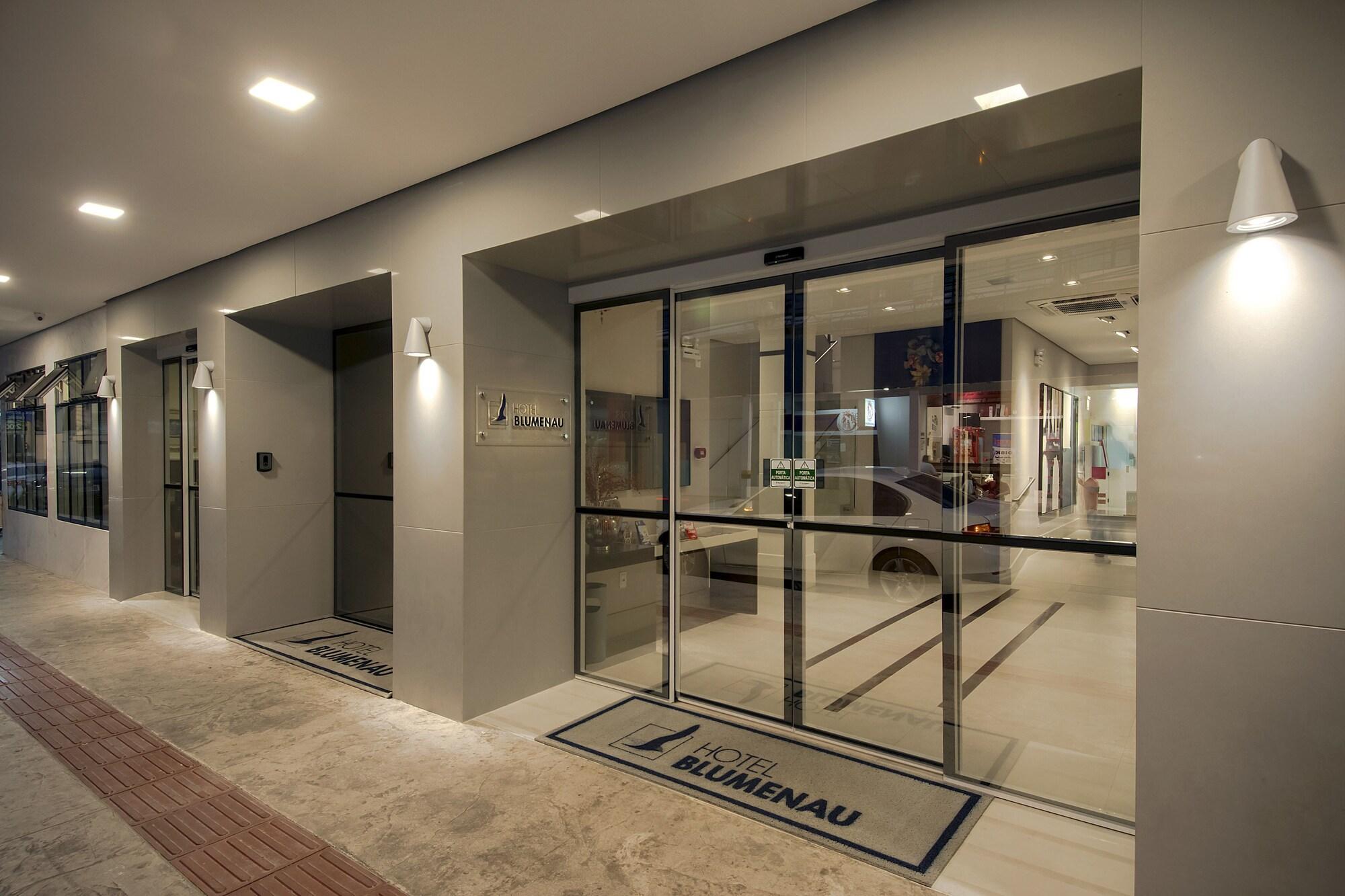 Hotel Blumenau - Balneário Camboriú エクステリア 写真