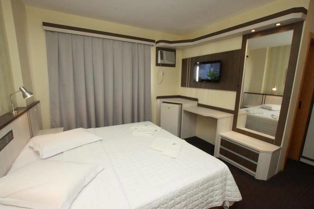 Hotel Blumenau - Balneário Camboriú エクステリア 写真
